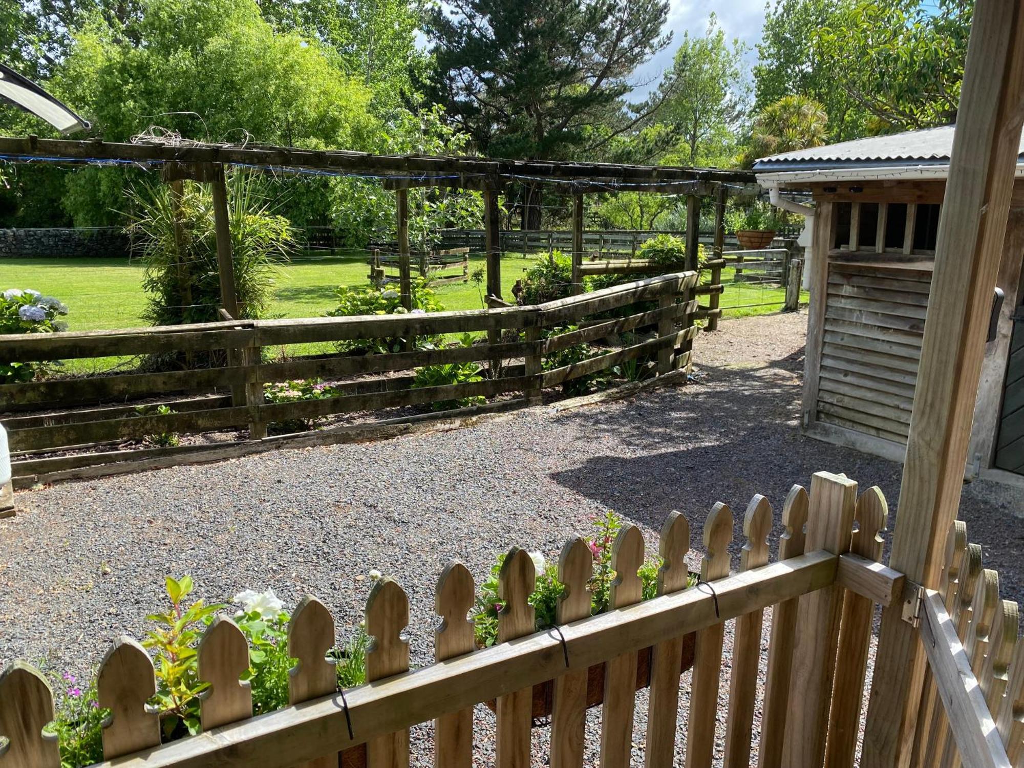 Willows Reach Lodge Kumeu Extérieur photo